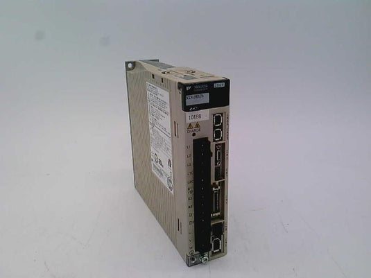 Yaskawa SGDV-2R8A21A