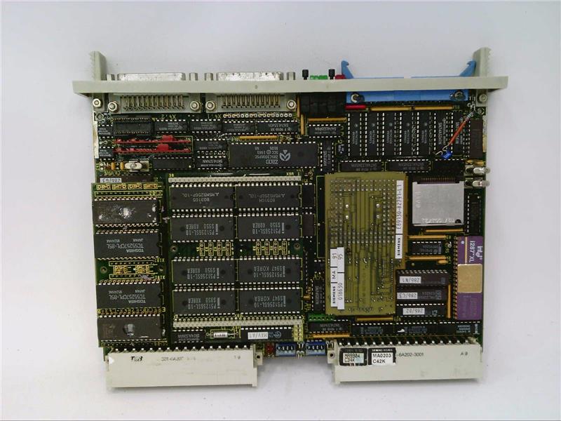 Load image into Gallery viewer, Siemens 6AB6153-7BD
